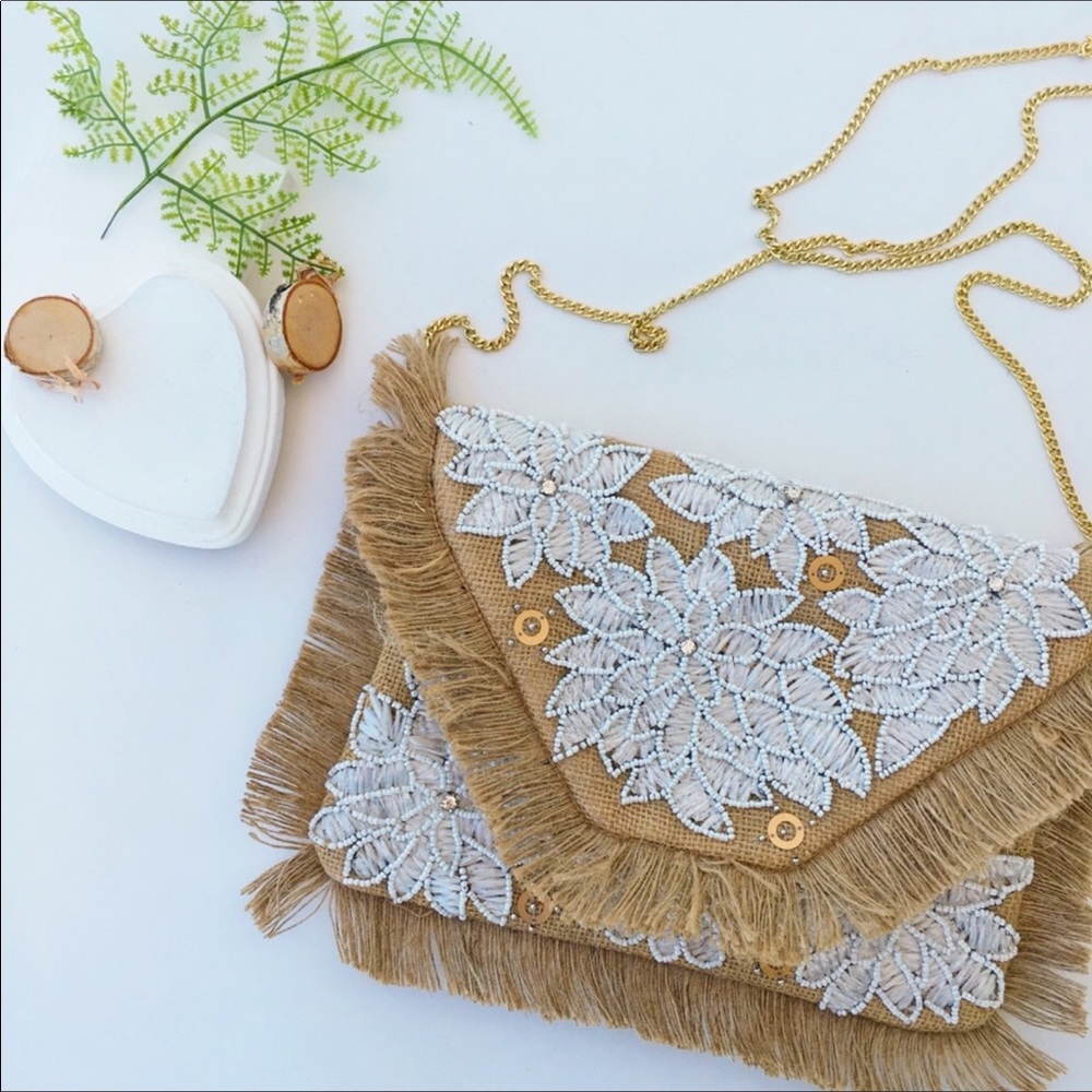 Straw Clutch Bag with White  Crochet Detail - Picture 3 of 6